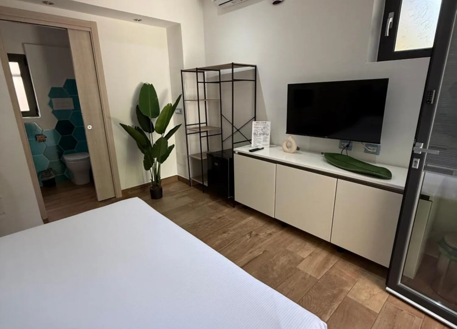 Su Entu Guest House 칼라고노네 0*,