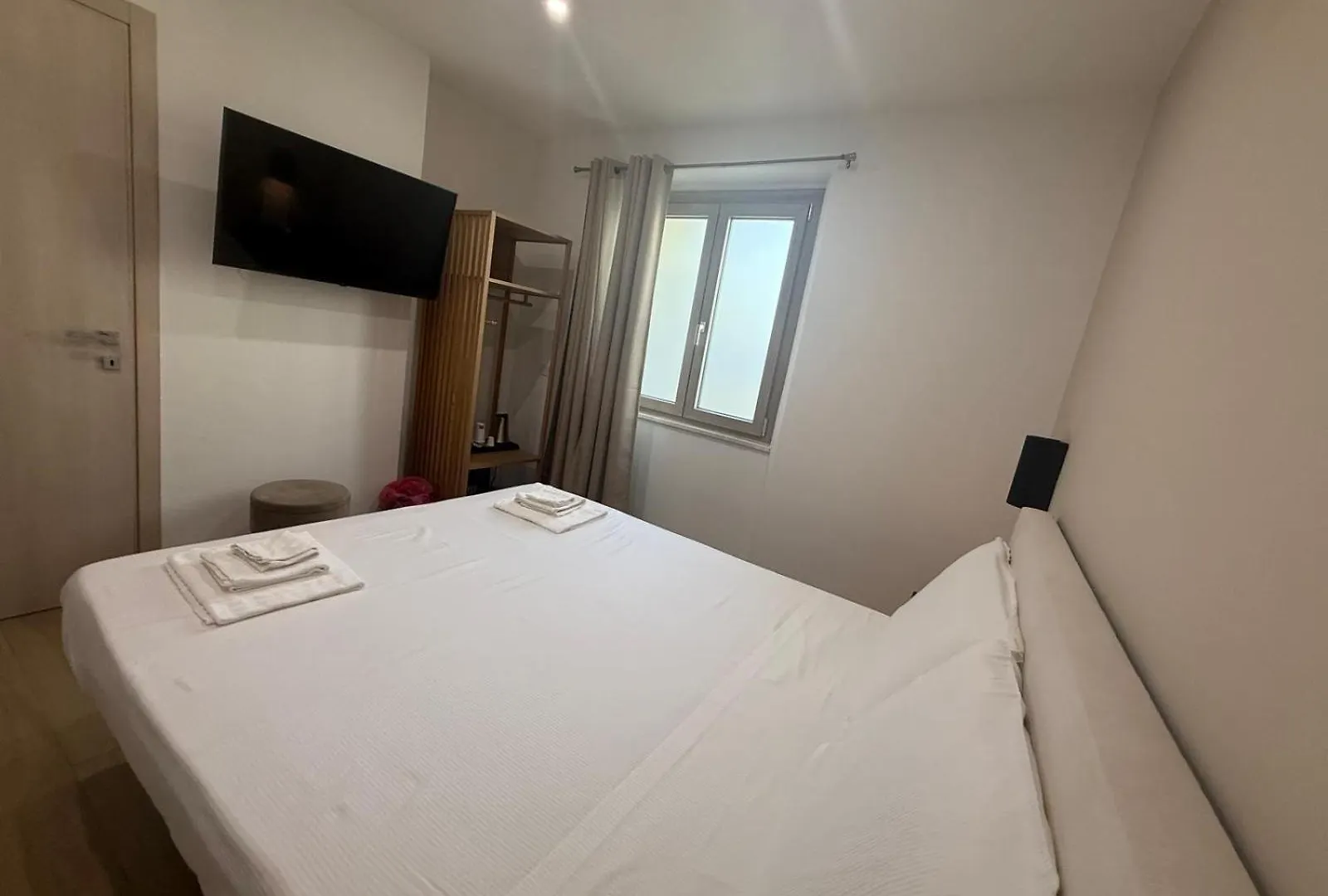 Su Entu Guest House 칼라고노네
